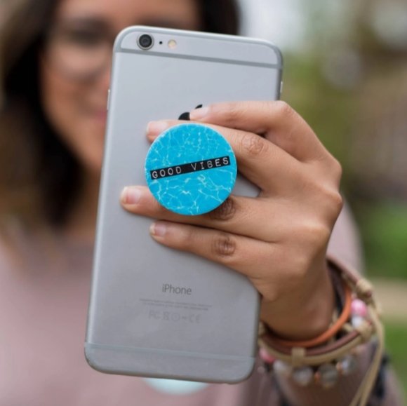 Good Vibes Pool Water Phone Stand - Picture 1 of 6